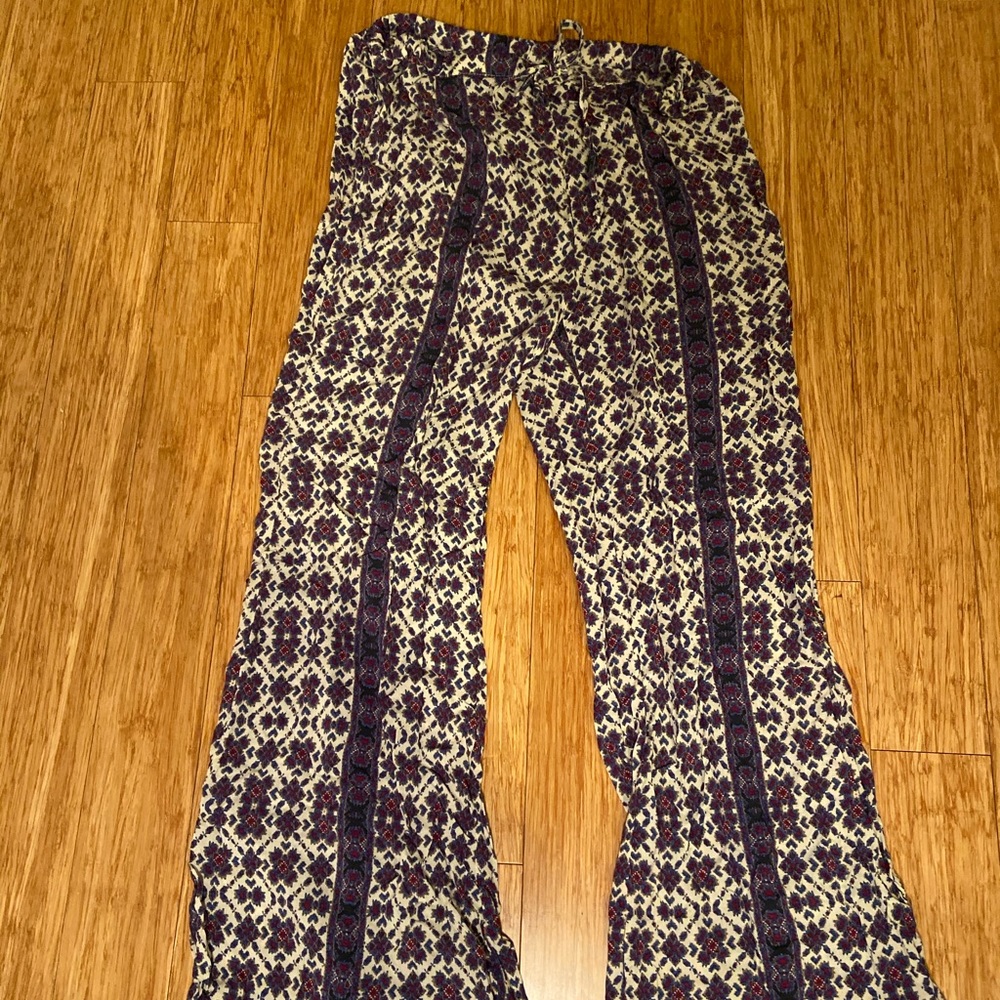 Brandy Melville Flowy Pants